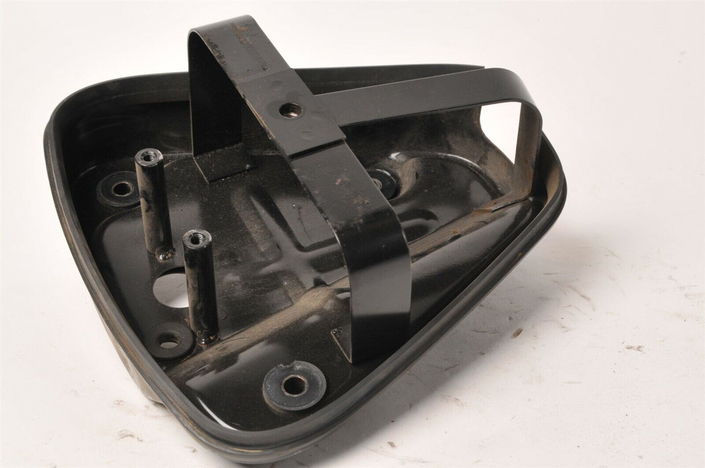 Genuine Suzuki 18610-10F00 Bracket,2nd air secondary VL1500 Intruder 1998-2004 - Very Good