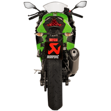 Load image into Gallery viewer, AKRAPOVIC 18-23 NINJA 400 SLIP ON TI/CF TIP S-K4SO7-HRT