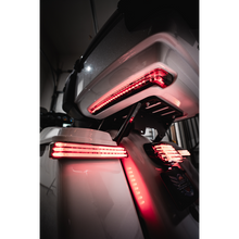 Load image into Gallery viewer, CUSTOM DYNAMICS MOUNT LICENSE RELO FL BLK CD-TLLP-KIT-B