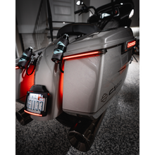Load image into Gallery viewer, CUSTOM DYNAMICS MOUNT LICENSE PLATE CVO B CD-CVO-MOUNT-B