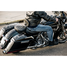 Load image into Gallery viewer, MUSTANG 08-UP FLHR/X/T/TR WD TRIP SOLO 79725