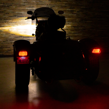 Load image into Gallery viewer, CUSTOM DYNAMICS 99-19 MODELS TAILIGHT SB WO/WND SMK PB-TL-SB-S