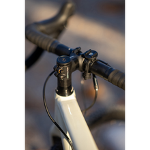 Load image into Gallery viewer, SP CONNECT SP Universal Bike Mount 53342