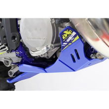 Load image into Gallery viewer, AXP RACING XTR SKIDPLATE 8MM SHE 250-300SE BLUE AX1434
