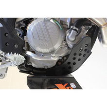 Load image into Gallery viewer, AXP RACING 6MM SKIDPLATE GAS M2450-EX250F-350F AX1589