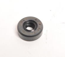 Load image into Gallery viewer, Kawasaki Oil Seal,clutch  Z1R KZ 650 750 900 1000 ++    |  92050-048