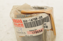 Load image into Gallery viewer, Genuine Yamaha Flange, exhaust pipe Vmax 500  |  8AX-1475R-09