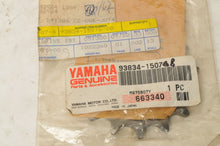 Load image into Gallery viewer, Genuine Yamaha Sprocket,front pinion gear drive  YZ400 426 WR500   | 93834-15076