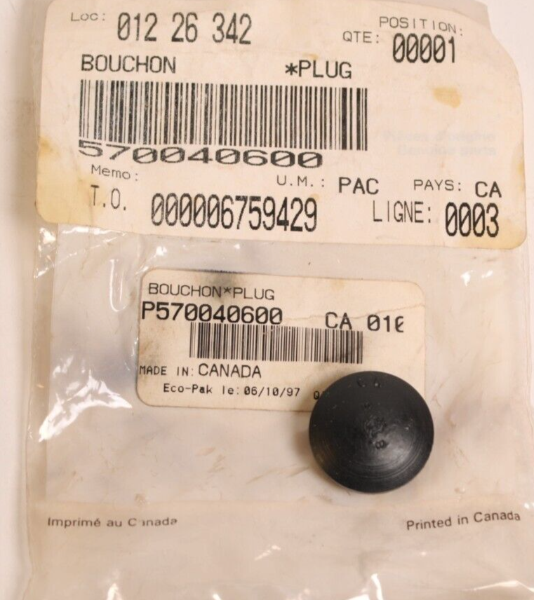 Genuine Ski Doo Cap Plug,Chaincase - Tundra R LT II Elan ++  | 570040600 - Like New