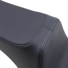 Load image into Gallery viewer, DRAG SPECIALTIES SEATS SEAT PREDIII SMTH YNYL 4649A