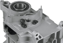 Load image into Gallery viewer, JAMES GASKET 06-08 DYNA/SOFTAIL CLUTCH RLS LEVER 5 PK JGI-37101-84-B - Motomike Canada