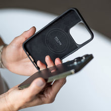 Load image into Gallery viewer, SP CONNECT CASE SPC+ IPHONE 12 PRO/12 APPLE 52633