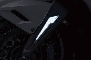 Kuryakyn 3252 Motorcycle Lighting Accessory: Omni LED Running Light/Turn Signal Fork Inserts for Honda Gold Wing 2018-20, 1 Pair, Chrome