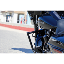 Load image into Gallery viewer, LA CHOPPERS ENGINE GUARD TWN PKS BLK LA-7100-00B
