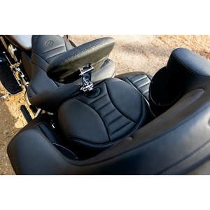 MUSTANG SEAT DELUXE TOURING FLH 79006