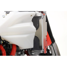 Load image into Gallery viewer, AXP RACING XTR SKIDPLATE 8MM BETA 350-390-450-480-500RR AX1584