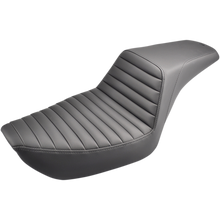 Load image into Gallery viewer, SADDLEMEN SEAT STEP UP TR DYNA 896-04-171