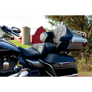 MUSTANG SEAT DELUXE TOURING FLH 79006