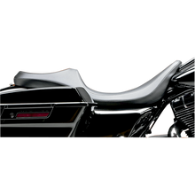 Load image into Gallery viewer, LE PERA 08-19 FLHT VILLAIN SEAT LONG SMOOTH LK-817DL