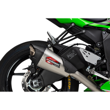 Load image into Gallery viewer, YOSHIMURA 19-24 ZX-6R AT2 STREET 3/4 SYTEM SS/SS/CF WF 14642CP522