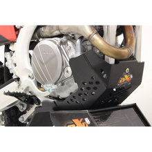 Load image into Gallery viewer, AXP RACING XTR SKIDPLATE 8MM HON CRF450R-X-400RX AX1580