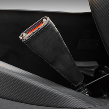 Load image into Gallery viewer, Show Chrome H44-5BK Kaliber Seat Belt Covers - Black