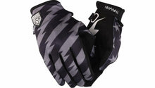 Load image into Gallery viewer, THRASHIN SUPPLY CO. GLOVE STLTH BLK/BLK MD SV1-01-09