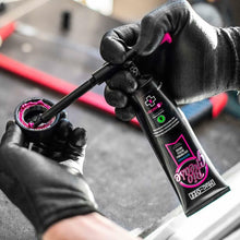 Load image into Gallery viewer, MUC-OFF MECHANICS GLOVES M(8) 153