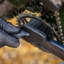 Load image into Gallery viewer, MUC-OFF BRUSH DETAILING 372