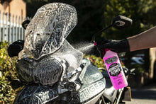 Load image into Gallery viewer, MUC-OFF CLNR/SPRAY DUO W/SPONGE 20020US