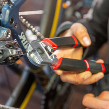 Load image into Gallery viewer, FEEDBACK SPORTS CABLE HOUSING CUTTER 17148