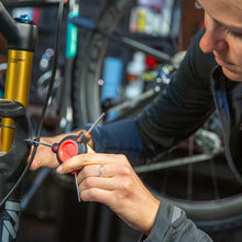 Load image into Gallery viewer, FEEDBACK SPORTS 3 WAY HEX WRENCH 2 mm, 2.5 mm, 3 mm 17136