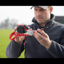 Load image into Gallery viewer, ERICKSON 1x16 1500lb Self Lock Retractable Ratchet Strap w lock hook 01435