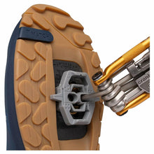 Load image into Gallery viewer, Crackbrothers Cleat Tool Grey V2