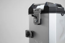 Load image into Gallery viewer, Trax Lock Set with Anti-Theft Protection PRO 9 Matching Locks, 2 Keys. Anti-Theft Protection