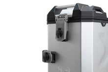 Load image into Gallery viewer, Qls.00.046.15100 – Cylinder Set with Anti-Theft System for Motorcycle Trax Suitcases and Trunks – EVO