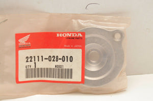 NEW OEM HONDA 22111-028-010 COVER, CLUTCH (OUTER) ATC90 CT90 ATC110 CT110 TRX125 - Motomike Canada