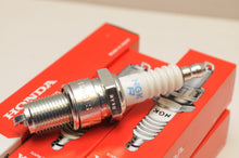 Load image into Gallery viewer, GENUINE HONDA SPARK PLUGS 98079-55846 Qty:6 NGK BPR5ES MOWER TRACTOR BLOWER ++