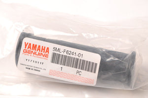 Genuine Yamaha Grip, handle LH Left - Zuma 50 125 2009-2021  | 5ML-F6241-01