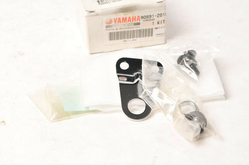 Genuine Yamaha 90891-20101 Tandem seat bracket kit XVS1100 V STAR 1100