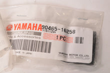 Load image into Gallery viewer, Genuine Yamaha Clamp,cable - TTR250 YZ490 IT175 WR YZ ++ | 90465-16258-00