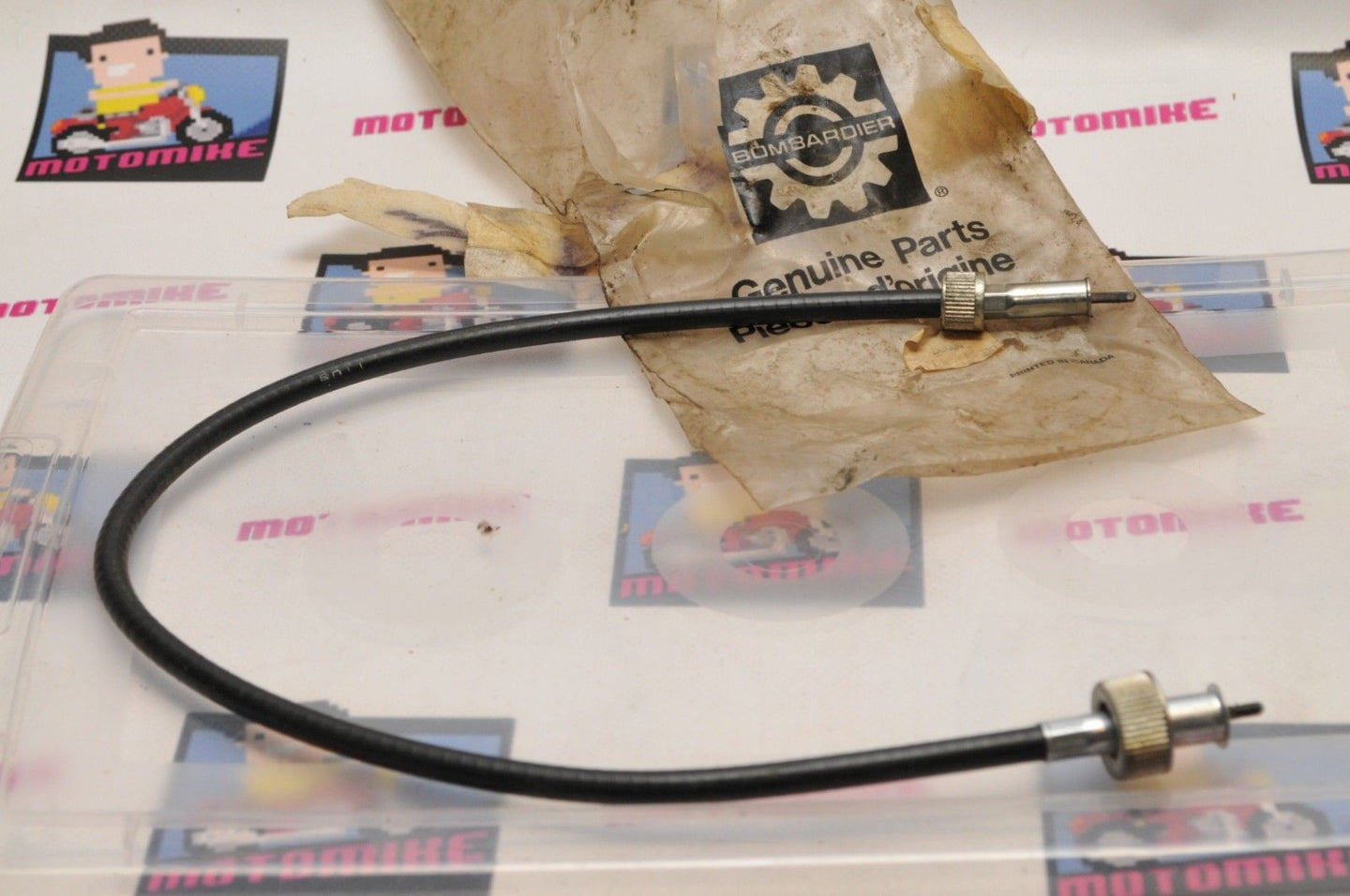 NOS OEM BOMBARDIER SKIDOO SPEEDO SPEEDOMETER VITESSE CABLE 414391300 - Motomike Canada