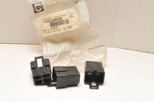 Load image into Gallery viewer, New NOS SkiDoo BRP MALE CONNECTOR HOUSING 409209300 LOT OF 3