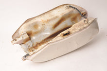 Load image into Gallery viewer, Yamaha RD400 Gas Fuel Petrol Tank - Rusty inside,Poor paintjob w/cap and key 2V0
