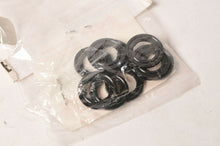 Load image into Gallery viewer, Genuine Suzuki 09168-10022 Qty:10 Oil Seal Gaskets Drain Plug Outboard Power unt