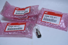Load image into Gallery viewer, Honda Bulb 34906-329-671 Qty:4 6V 32/3cp Bulk Dealer Lot of Four (4)