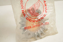 Load image into Gallery viewer, GENUINE NOS HONDA 18231-259-000 PIPE JOINT,EXHAUST HEADER - CA72 CA77 CB72 CB77