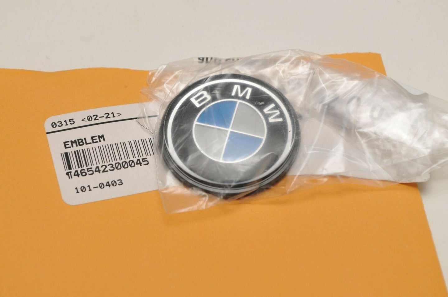 OEM BMW 46542300045 LUGGAGE EMBLEM BADGE ROUNDEL