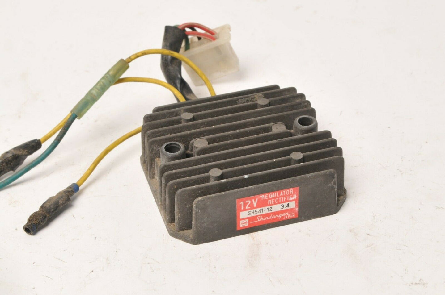 Genuine Honda 31600-MB3-670 Rectifier Voltage Regulator - Shindengen S –  Motomike Canada