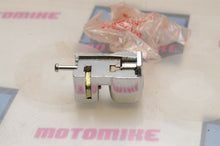 Load image into Gallery viewer, NOS OEM VINTAGE Honda 17550-377-305 FUEL GAS PETROL FILLER CAP LATCH LOCK